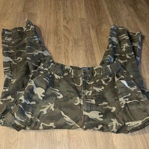 Premier Olive Camouflage Trousers